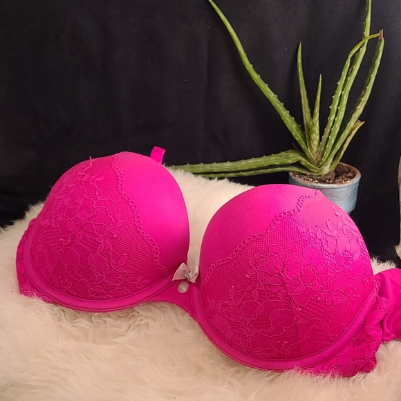 Victoria's Secret Other - Victoria Secret perfect shape bra